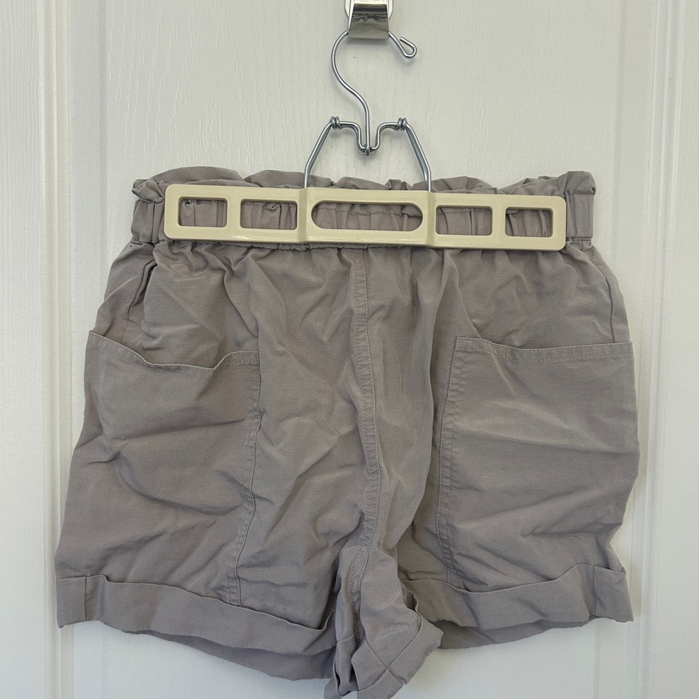 Wilfred High Waist Tan Cargo Shorts